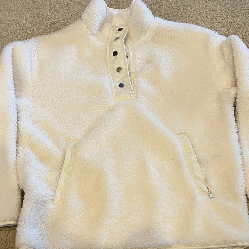 Athleta Cream Sherpa Turtleneck Pullover